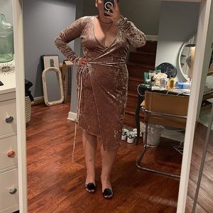 Leith Crushed Velvet Wrap Dress